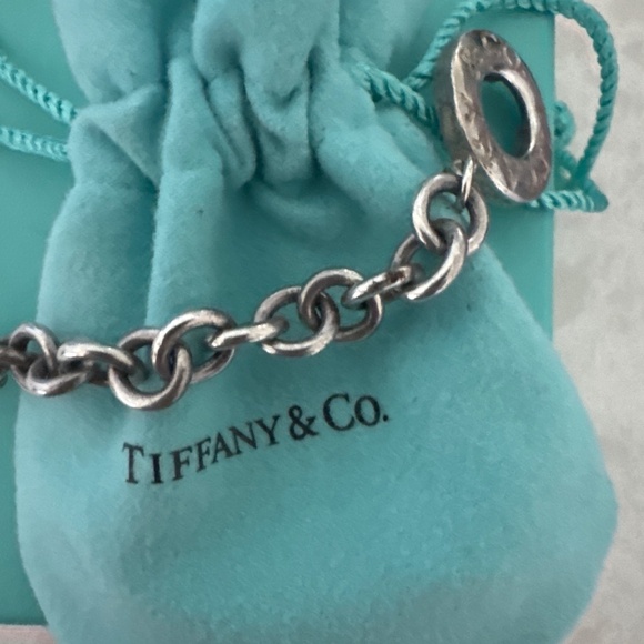 Tiffany and co silver bracelet - Picture 2 of 2